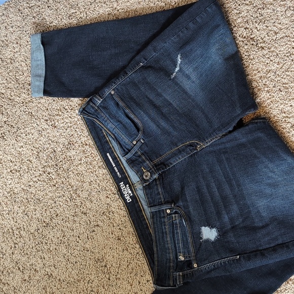 Levi's Denizen low-rise boyfriend cropped roll cuff jeans - Picture 8 of 10